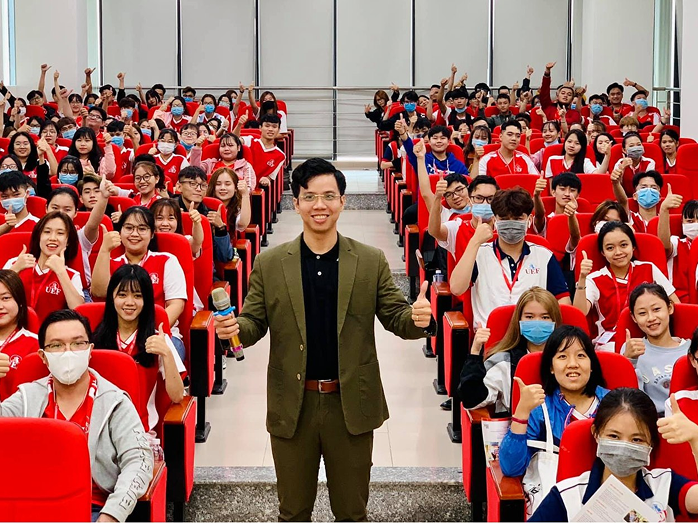 Buổi dạy trực tiếp của Thầy Dương
