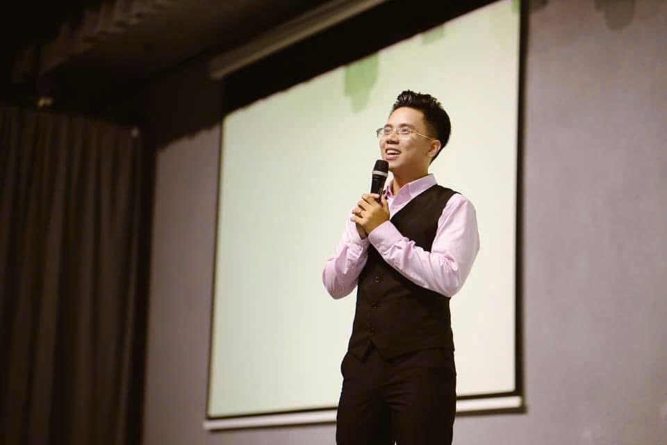 Sự kiện